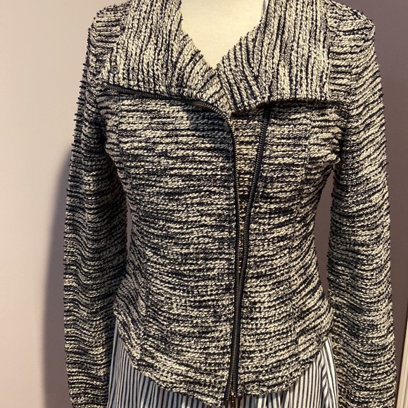 Maurice’s Moto Jacket sz. M chunky knit - Picture 3 of 7
